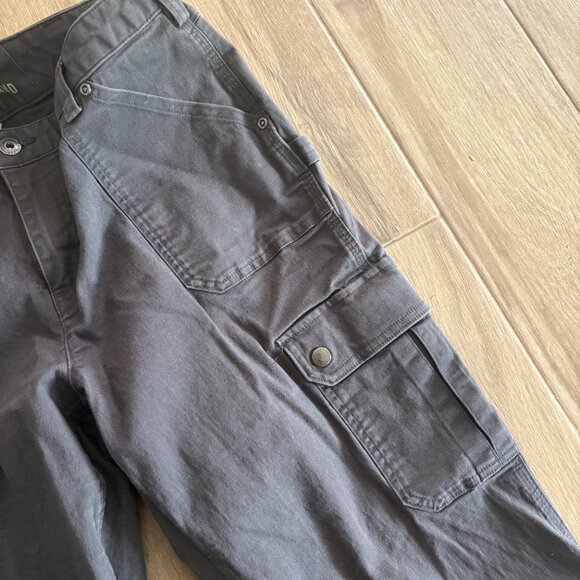 Duluth Trading Fire Hose Cargo Pants Women's 12 Dark Grey Work Relaxed Pockets - Picture 5 of 10